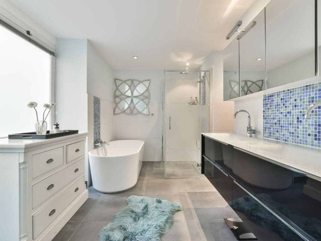 Expert Guide to Bathroom Renovation in Cambridge: Trends and Tips