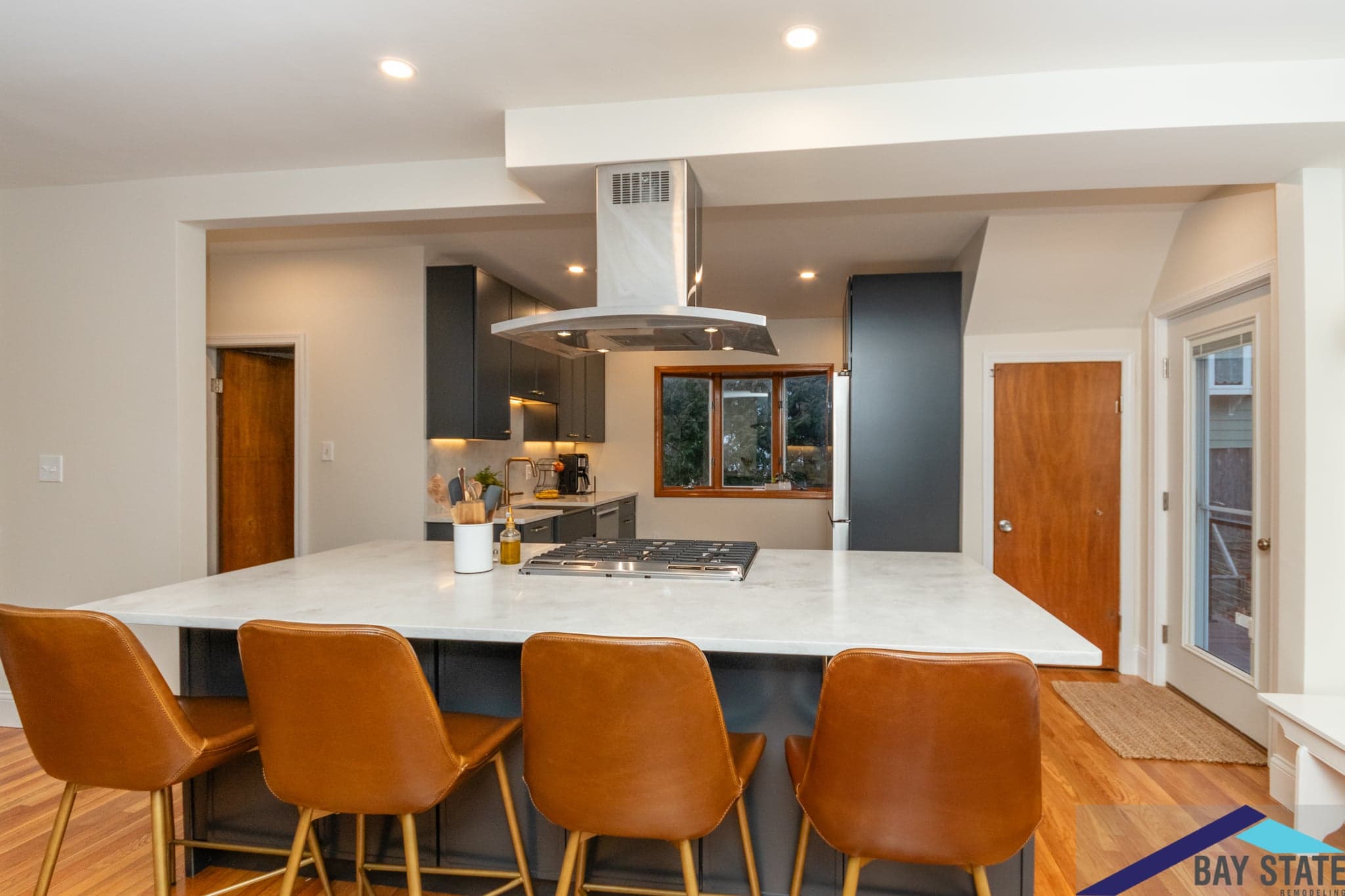 Complete Guide to Kitchen Remodeling: From Design Challenges to Structural Solutions