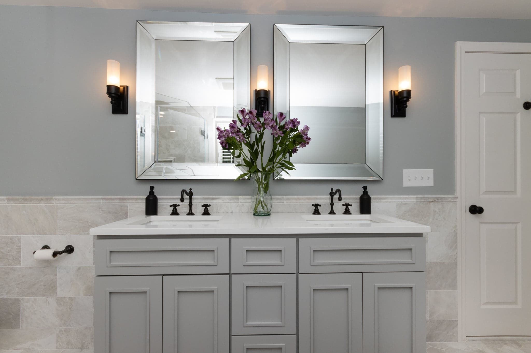 Transform Your Bathroom: Comprehensive Remodeling Tips and Tricks