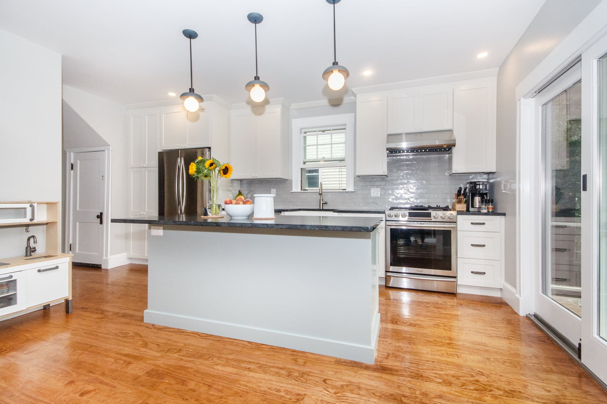 How Bay State Remodeling Turned This Waltham Kitchen into a Stylish and Efficient Dream Kitchen