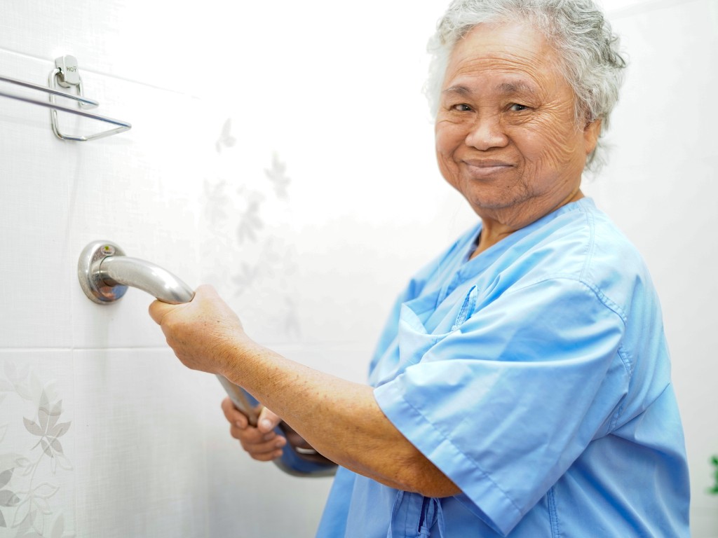 elderly woman patient