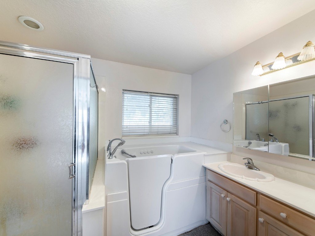 walk-in accessible bathtub