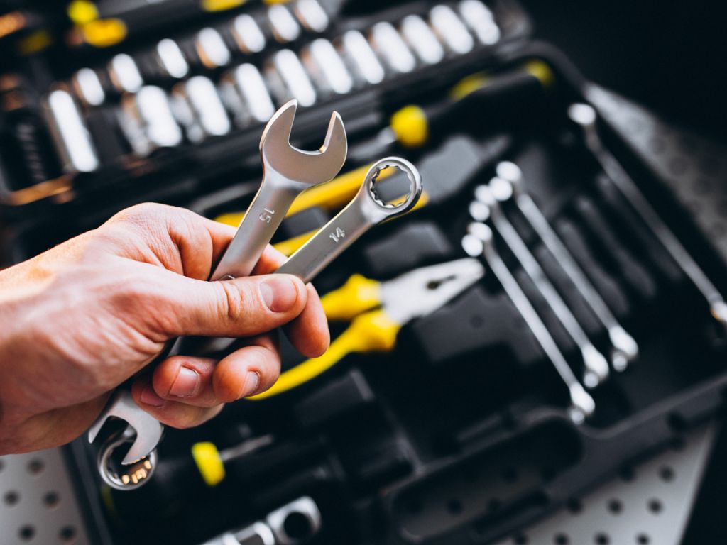 set tools tool kit isolated